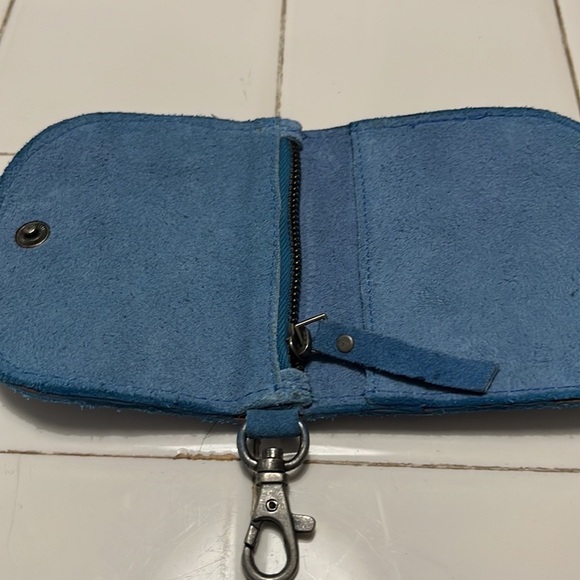 Free People Studded Clip On Wallet Blue Suede New - Picture 13 of 16